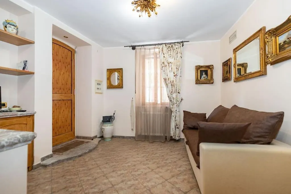 Holiday home Th House Nel Cuore Di Taormina