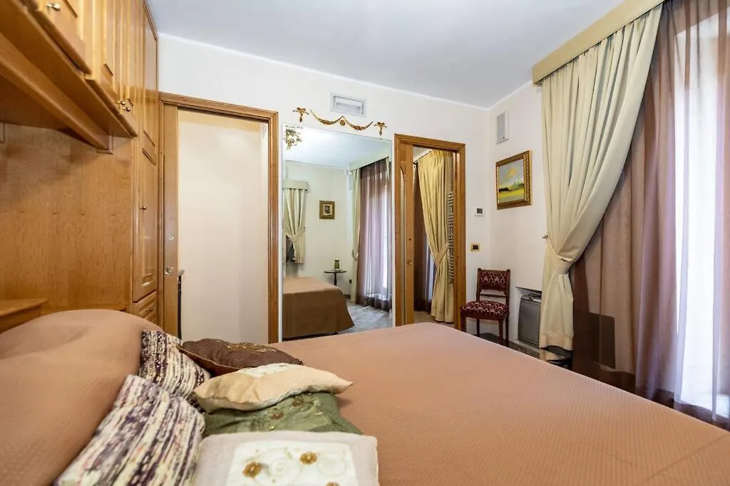 Th House Nel Cuore Di Taormina